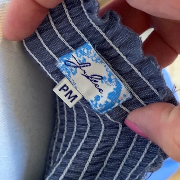 🎉5xHost Pick🎉 Off-The-Shoulder Smocked Bust Dress - Picture 10 of 10